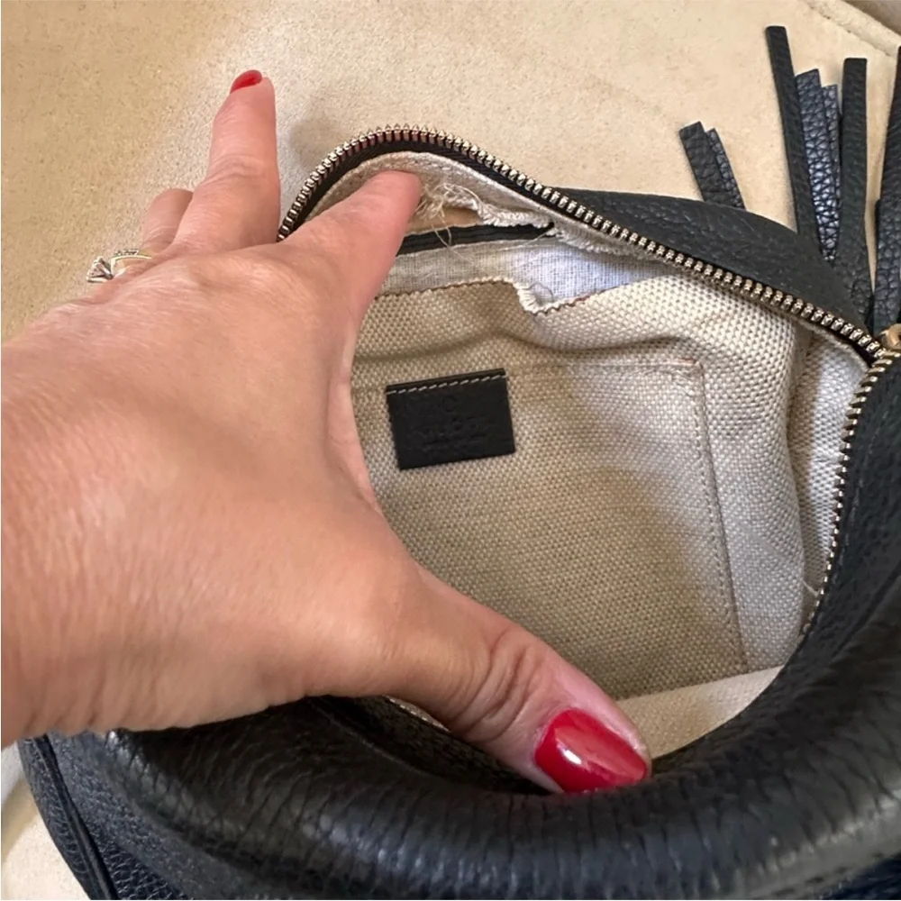 Gucci Black Leather Crossbody Bag - Picture 3 of 9